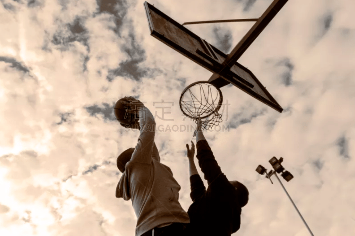 加布里埃尔破门 上海海港赢球收获中超三连冠