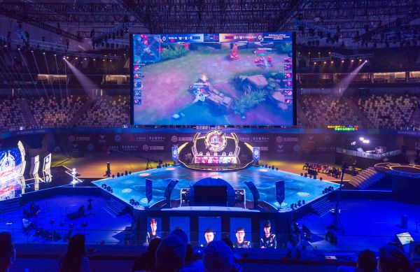 到强调团队 到强调团队