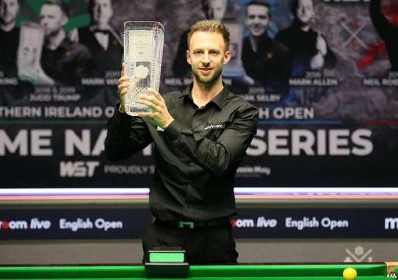 伊东纯也联 伊东纯也联